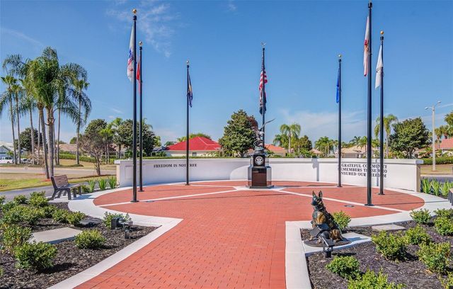 504 RIMINI VISTA WAY, Sun City Center, FL 33573