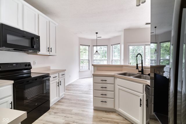 641 Beaverbrook Drive, Carmel, IN 46032