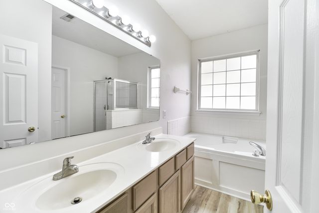641 Beaverbrook Drive, Carmel, IN 46032