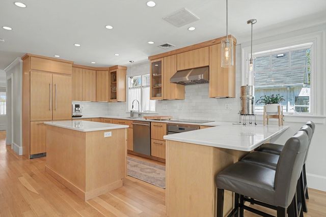 116 Milton Street 116, Arlington, MA 02474