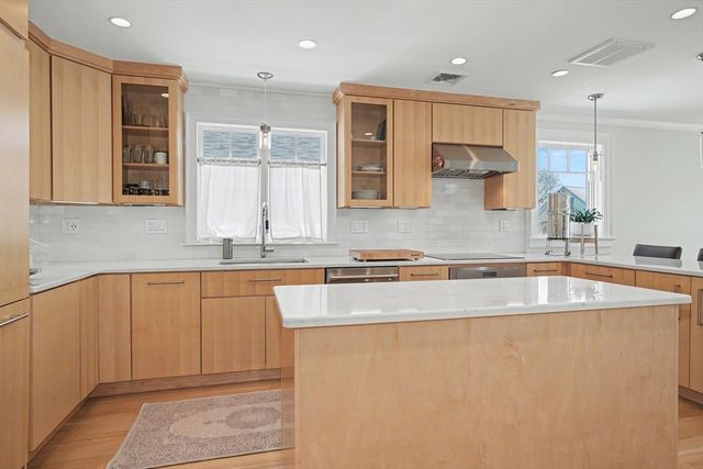 116 Milton Street 116, Arlington, MA 02474