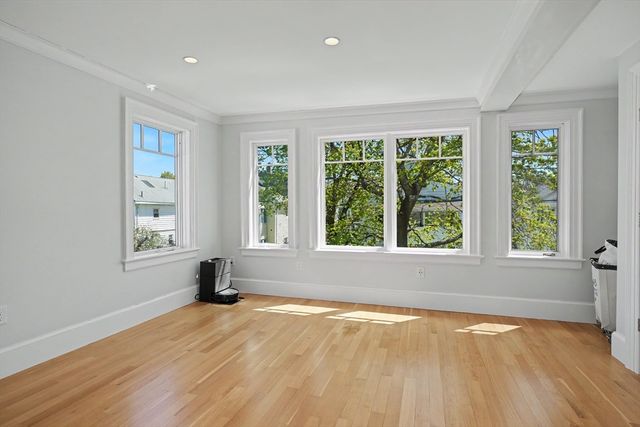 116 Milton Street 116, Arlington, MA 02474