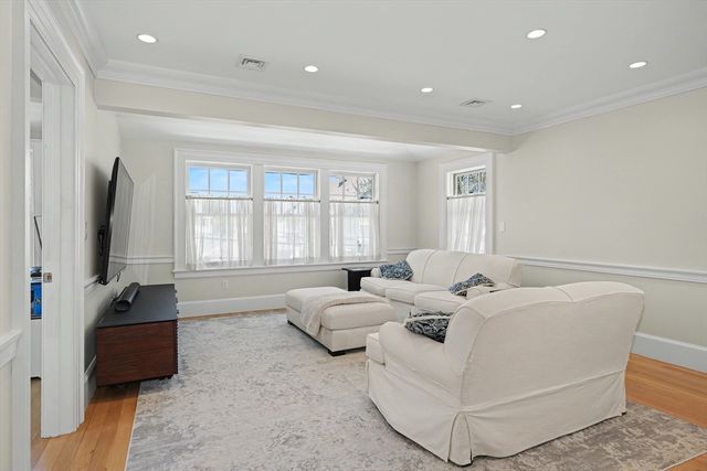 116 Milton Street 116, Arlington, MA 02474