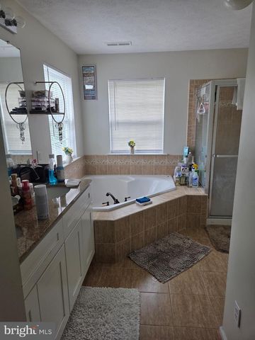1142 E FOUNDS ST E, Townsend, DE 19734