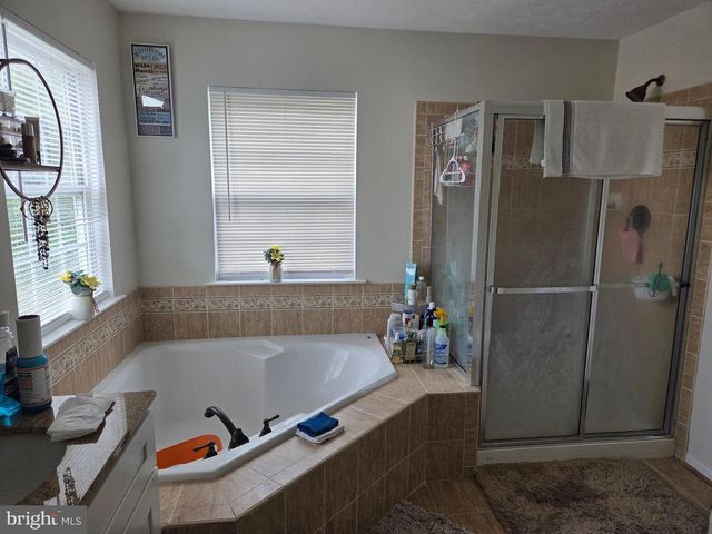 1142 E FOUNDS ST E, Townsend, DE 19734