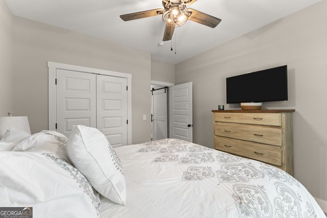 35 Chimney Lane, Cleveland, GA 30528