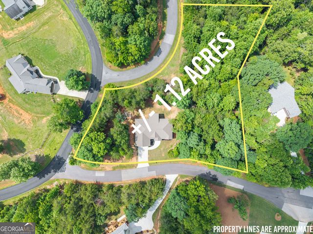 35 Chimney Lane, Cleveland, GA 30528