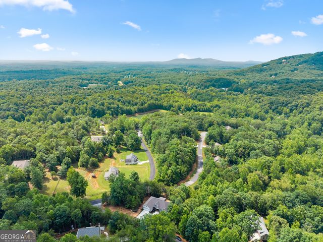 35 Chimney Lane, Cleveland, GA 30528