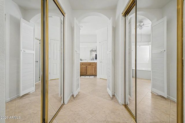 9525 E CHAMPAGNE Drive, Sun Lakes, AZ 85248