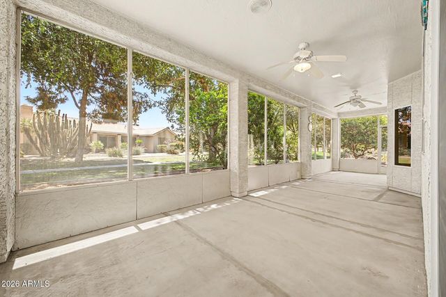 9525 E CHAMPAGNE Drive, Sun Lakes, AZ 85248