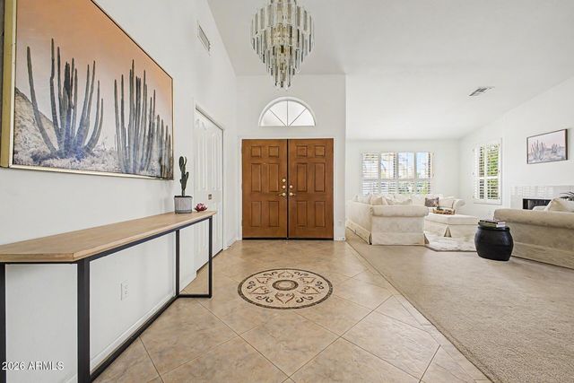 9525 E CHAMPAGNE Drive, Sun Lakes, AZ 85248