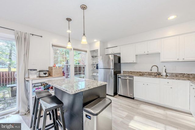 11967 GLEN ALDEN RD, Fairfax, VA 22030