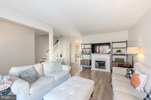 11967 GLEN ALDEN RD, Fairfax, VA 22030
