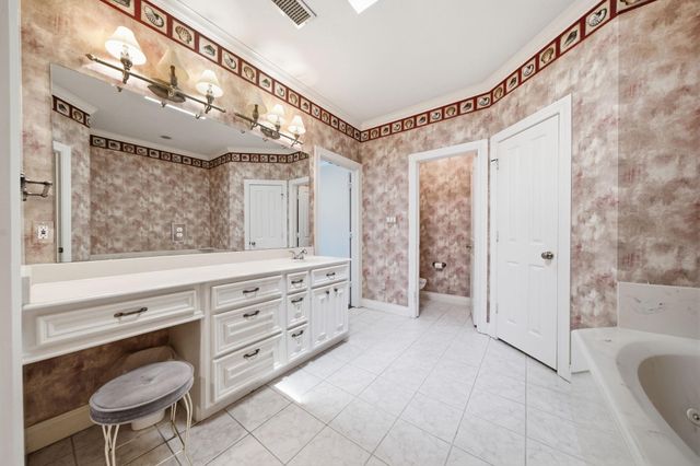 10398 Fm 149, Montgomery, TX 77316