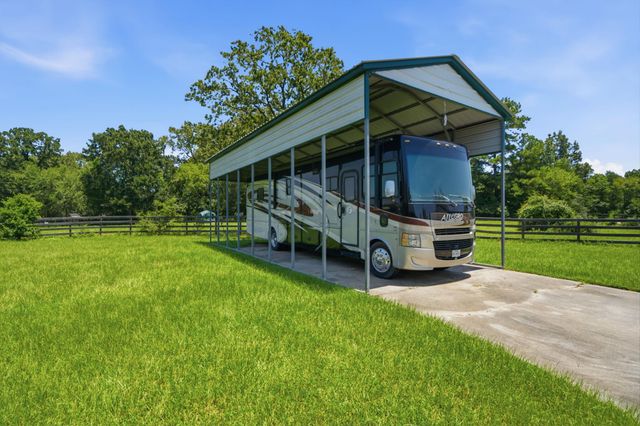 10398 Fm 149, Montgomery, TX 77316