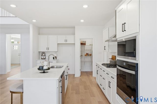 9991 Boschen Woods Pl, Chesterfield, VA 23838