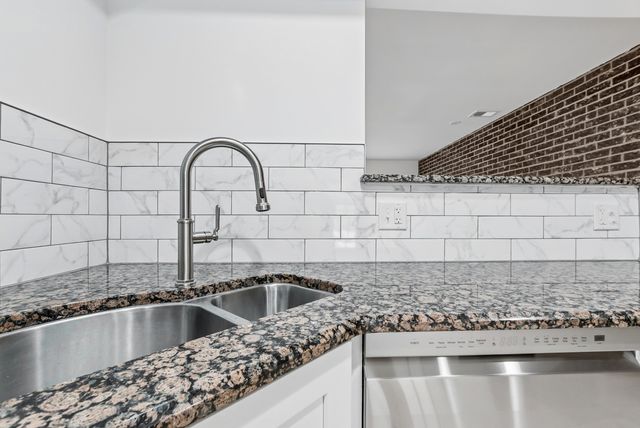 12822 Carriage Lane, Crestwood, IL 60418