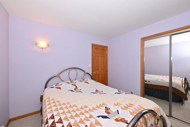 W133S6873 Bristlecone COURT, Muskego, WI 53150