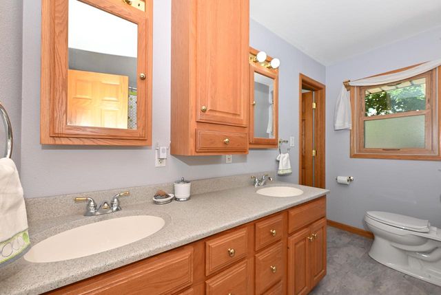 W133S6873 Bristlecone COURT, Muskego, WI 53150