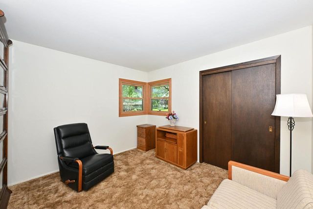 W133S6873 Bristlecone COURT, Muskego, WI 53150