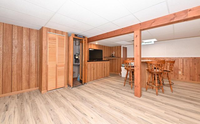 W133S6873 Bristlecone COURT, Muskego, WI 53150