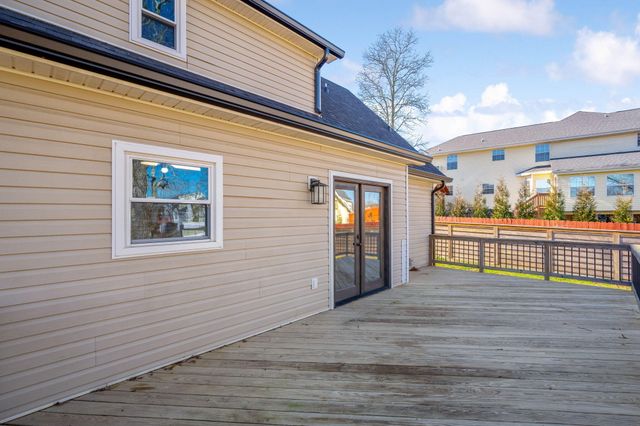 8733 River Stone Lane, Harrison, TN 37341