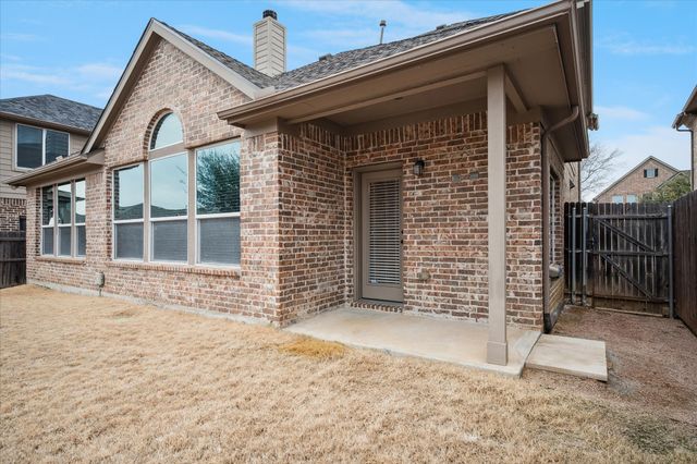 2348 Fountain Gate Drive, Little Elm, TX 75068