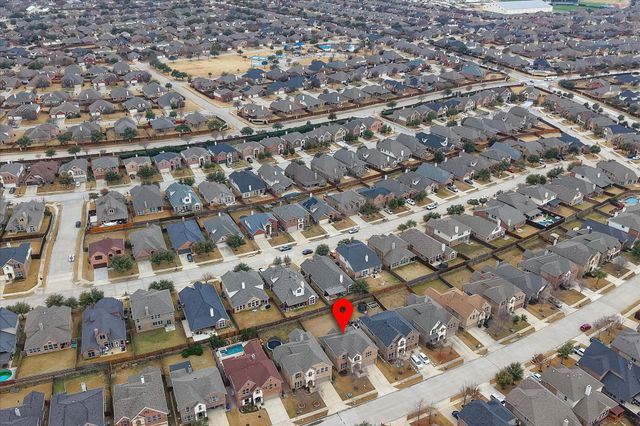2348 Fountain Gate Drive, Little Elm, TX 75068