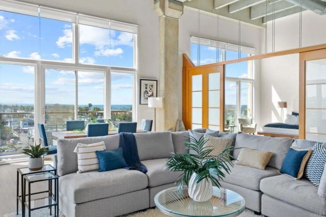 550 Seagaze Drive 29, Oceanside, CA 92054