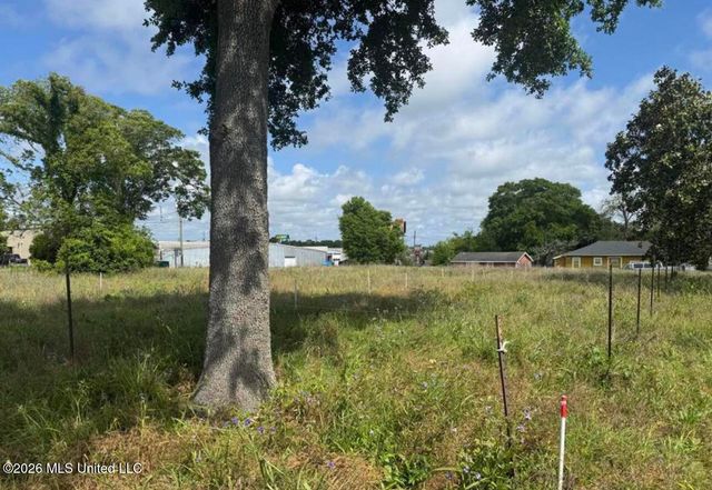 2301 24th Avenue, Gulfport, MS 39501