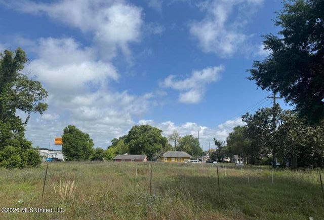 2301 24th Avenue, Gulfport, MS 39501