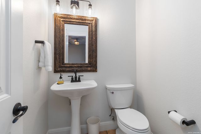 412 Elmwood, New Braunfels, TX 78130