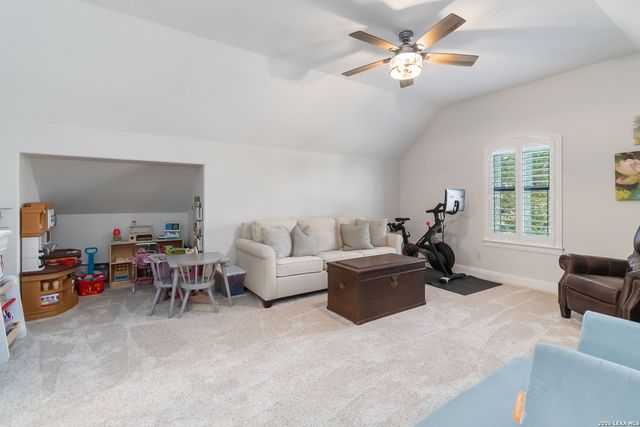 412 Elmwood, New Braunfels, TX 78130