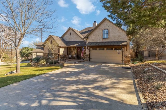412 Elmwood, New Braunfels, TX 78130