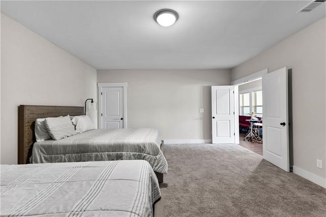 100 Amberton Lane, Fayetteville, GA 30215