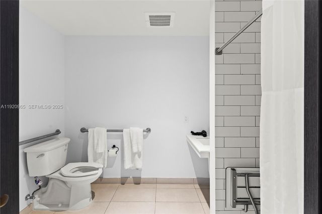 398 NE 5th St 3515, Miami, FL 33132