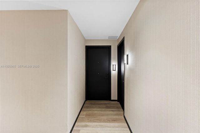 398 NE 5th St 3515, Miami, FL 33132