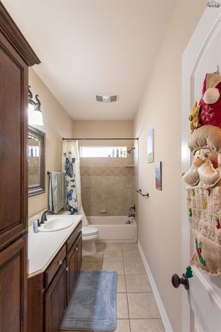 1717 SHOAL CREEK DRIVE, Wichita Falls, TX 76310