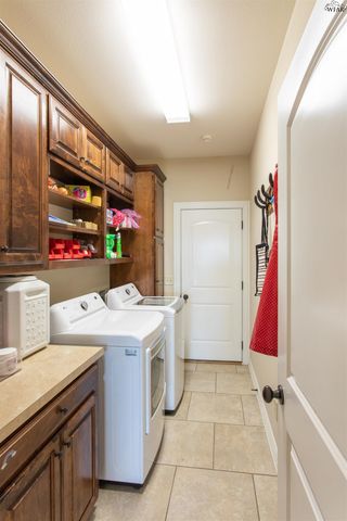 1717 SHOAL CREEK DRIVE, Wichita Falls, TX 76310