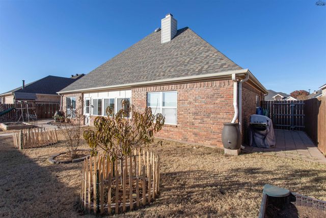 1717 SHOAL CREEK DRIVE, Wichita Falls, TX 76310