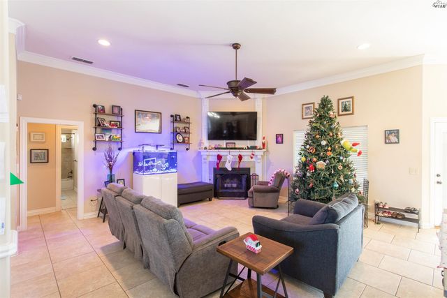 1717 SHOAL CREEK DRIVE, Wichita Falls, TX 76310