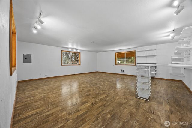 16318 82nd Street NW, Lakebay, WA 98349