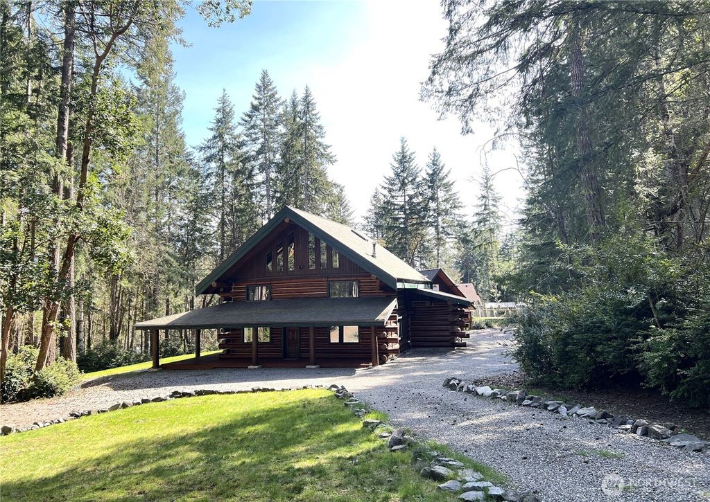 16318 82nd Street NW, Lakebay, WA 98349