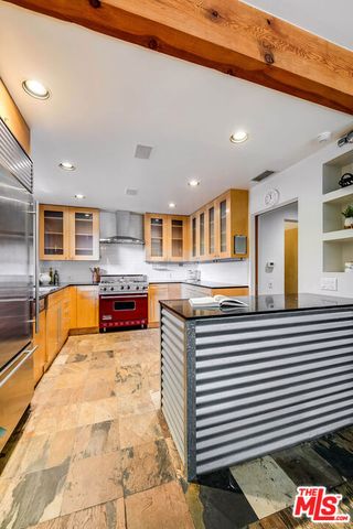 4504 Stern Avenue, Los Angeles, CA 91423