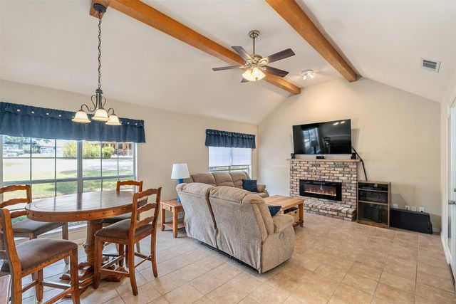 17325 County Road 4067, Kemp, TX 75143