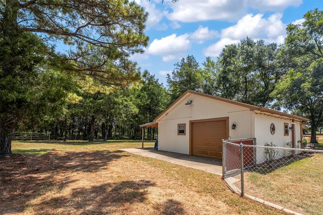 17325 County Road 4067, Kemp, TX 75143