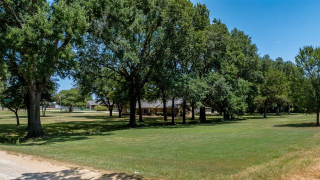 17325 County Road 4067, Kemp, TX 75143