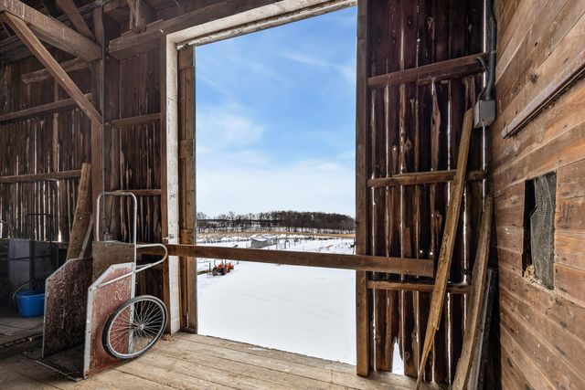 8885 Burmeister Road, Bridgewater Twp, MI 48176