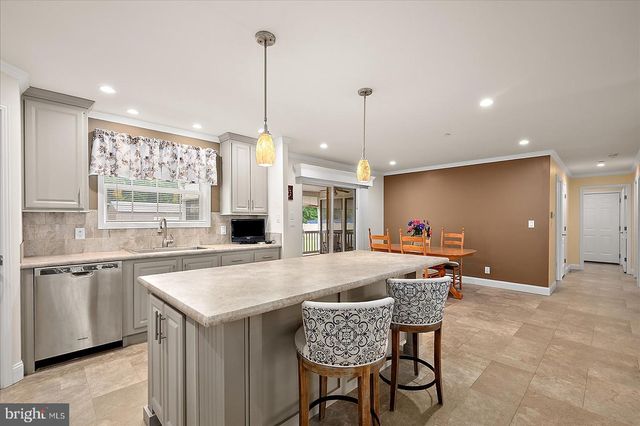 8225 WHITESVILLE RD, Pittsville, MD 21850