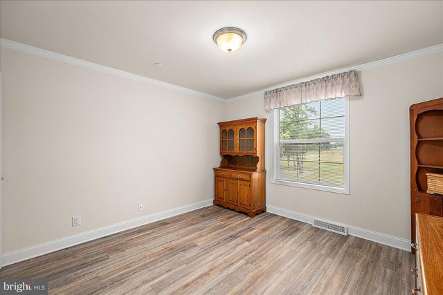 8225 WHITESVILLE RD, Pittsville, MD 21850